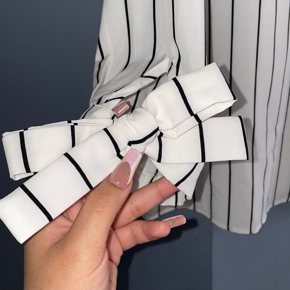 Blouse - Picture 2 of 2